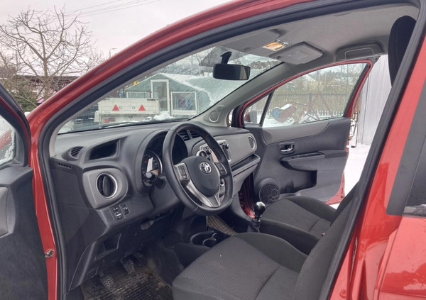 Toyota Yaris cena 35000 przebieg: 76296, rok produkcji 2013 z Krzepice małe 436